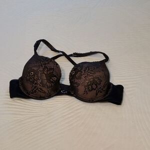 Maidenform Bra 34B  